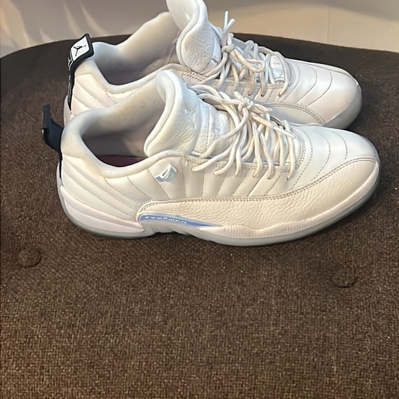 Jordan 12 Retro Low Easter - Picture 2 of 4